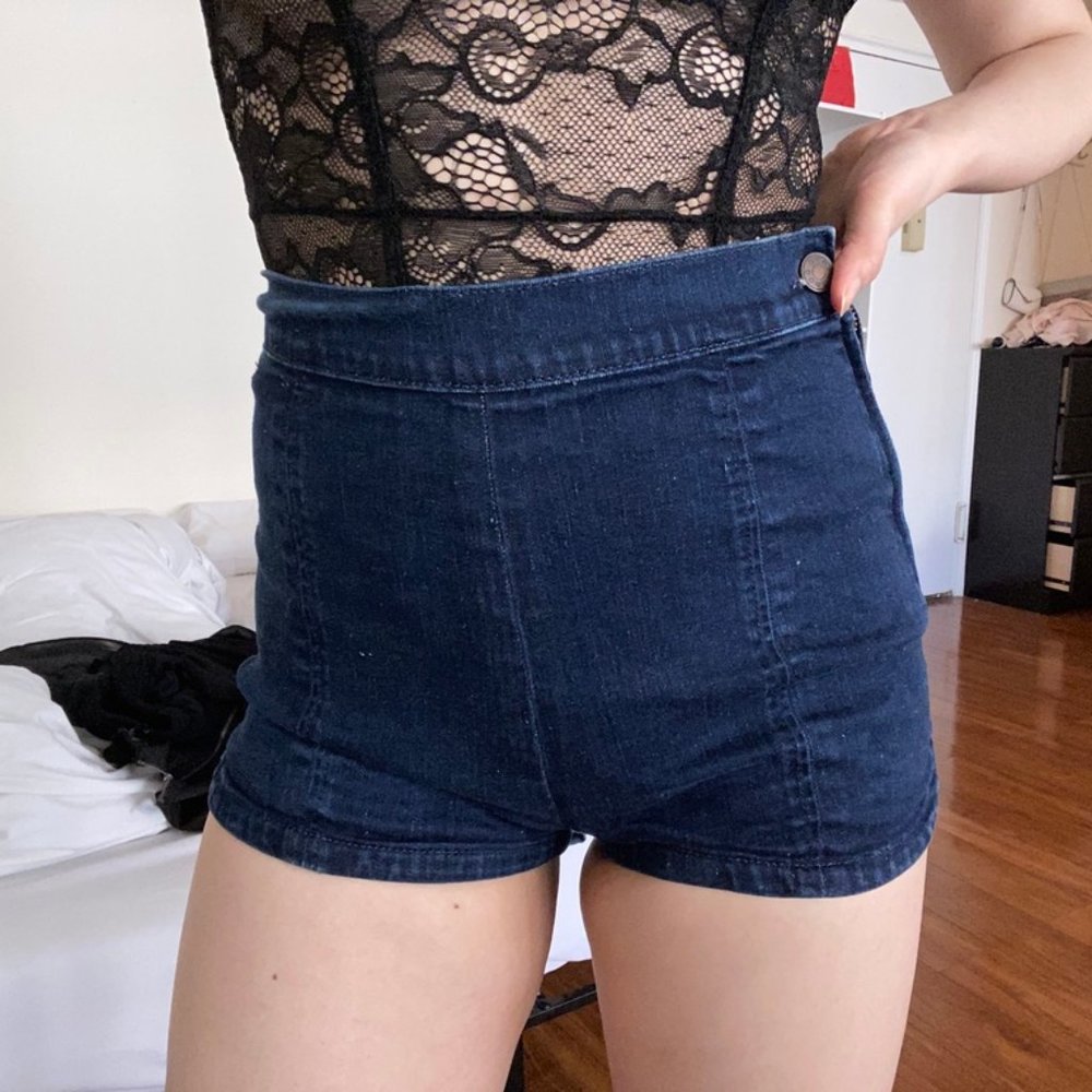 High Waisted Urban Outfitters BDG Dark Jean Shorts